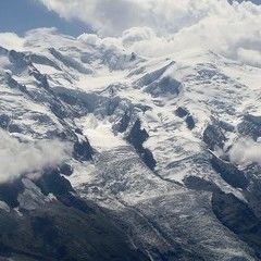 Flugwegposition um 12:46:57: Aufgenommen in der Nähe von Département Haute-Savoie, Frankreich in 2293 Meter